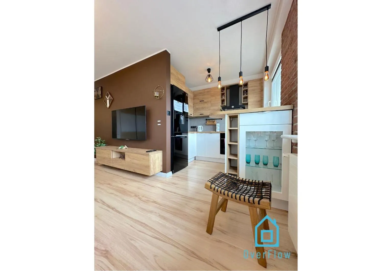 Postcard Apartment Scenic Escape 10 Minutes To Gdansk Old Town And Seaside Lengyelország